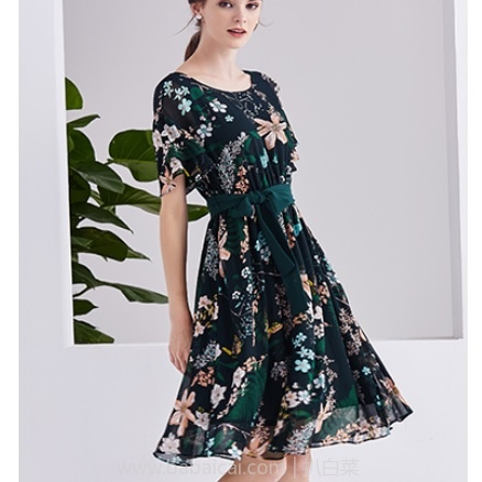 天猫商城:2018夏季新款 D.F.DEAR 德菲蒂奥印花雪纺圆领松紧腰修身连衣裙 特价¥389,领券减¥100实付¥289包邮