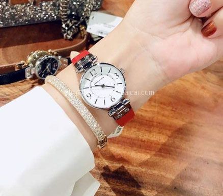 亚马逊海外购:Anne Klein 安妮·克莱恩 10/9443WTRD 女士时尚腕表 降至¥228元,免费直邮,含税到手¥248.76